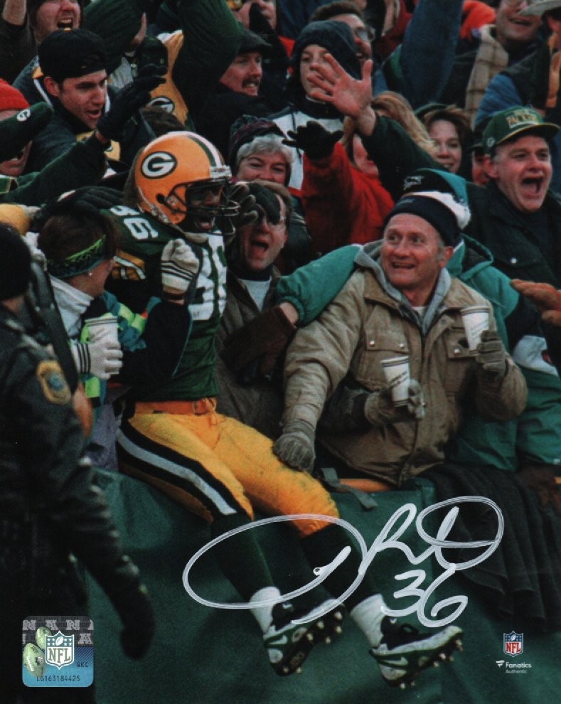 LEROY BUTLER SIGNED PACKERS 8X10 PHOTO #2