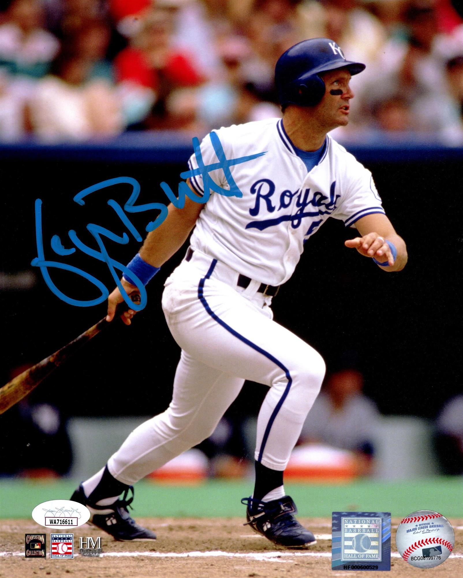 GEORGE BRETT SIGNED ROYALS 8X10 PHOTO #2 - JSA