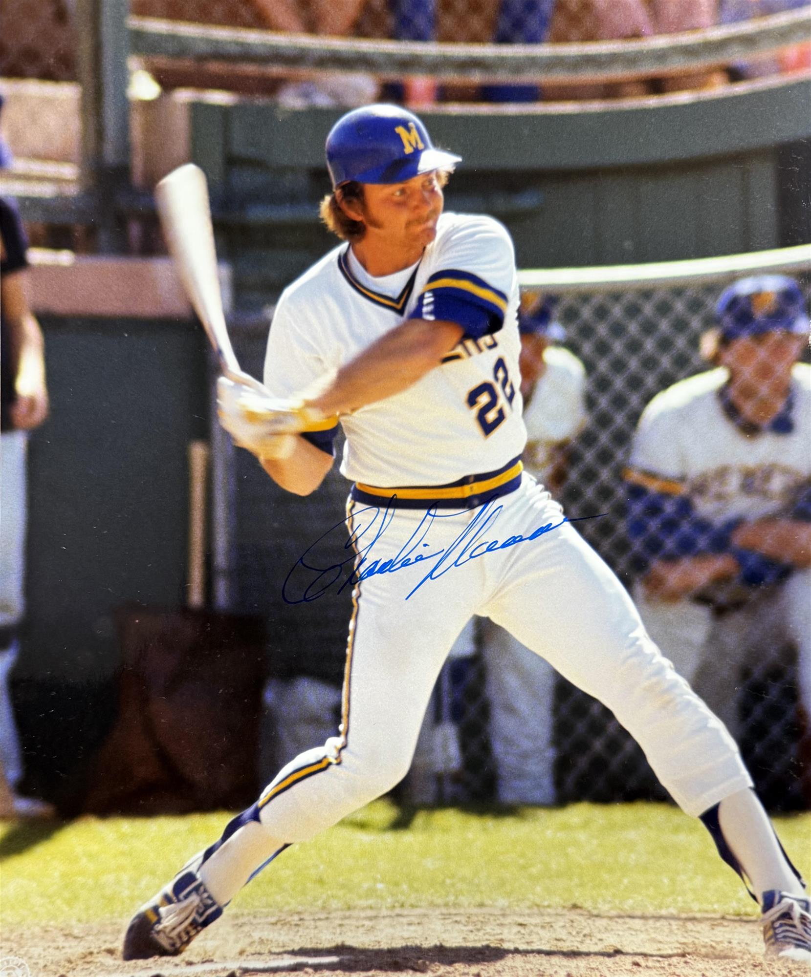 CHARLIE MOORE SIGNED 8X10 BREWERS PHOTO #10