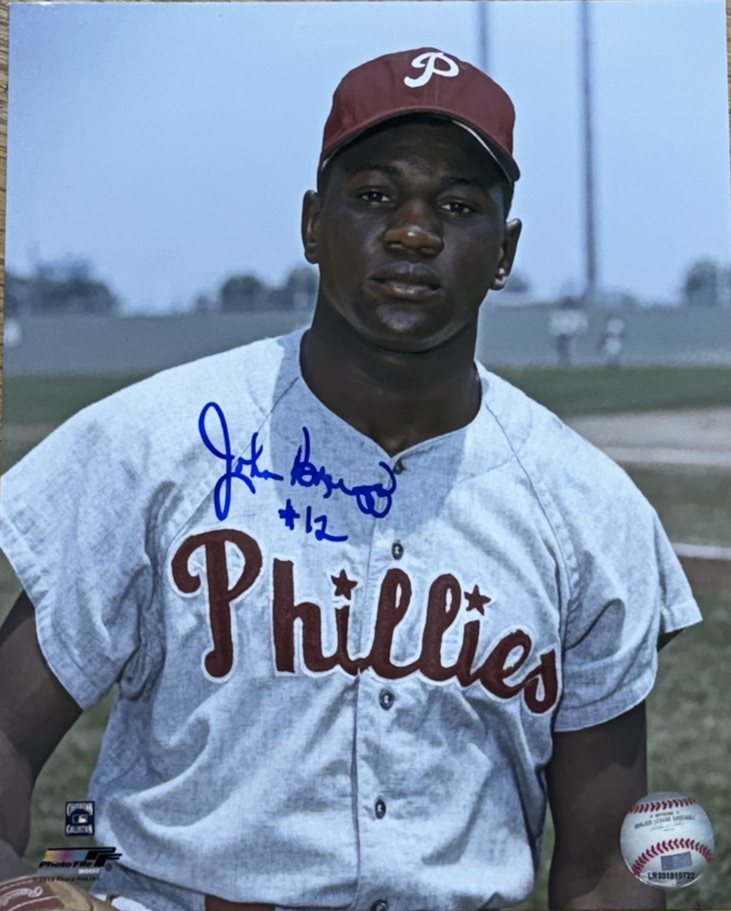JOHNNY BRIGGS SIGNED 8X10 PHILLIES PHOTO #2