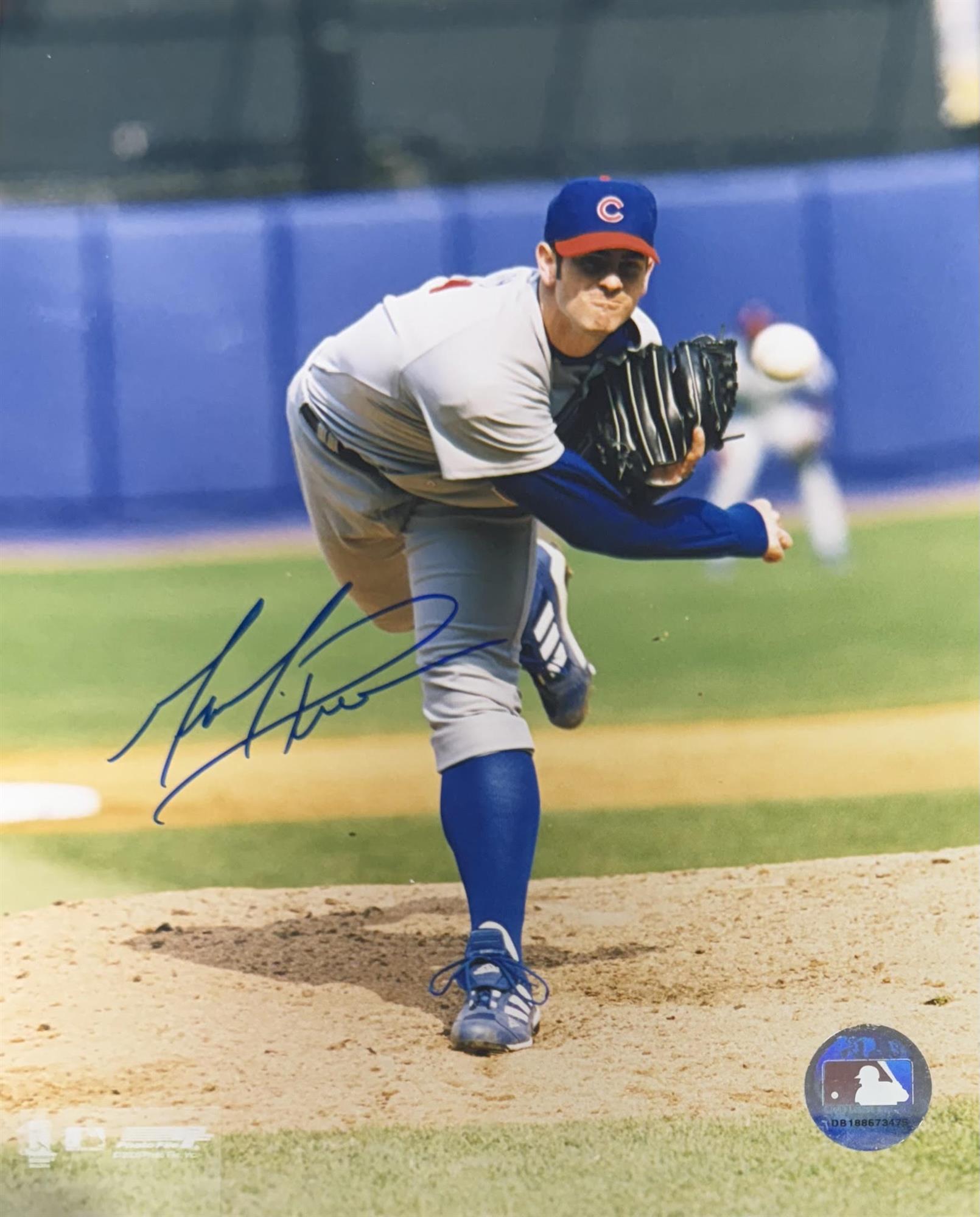 MARK PRIOR SIGNED 8X10 CUBS PHOTO #3