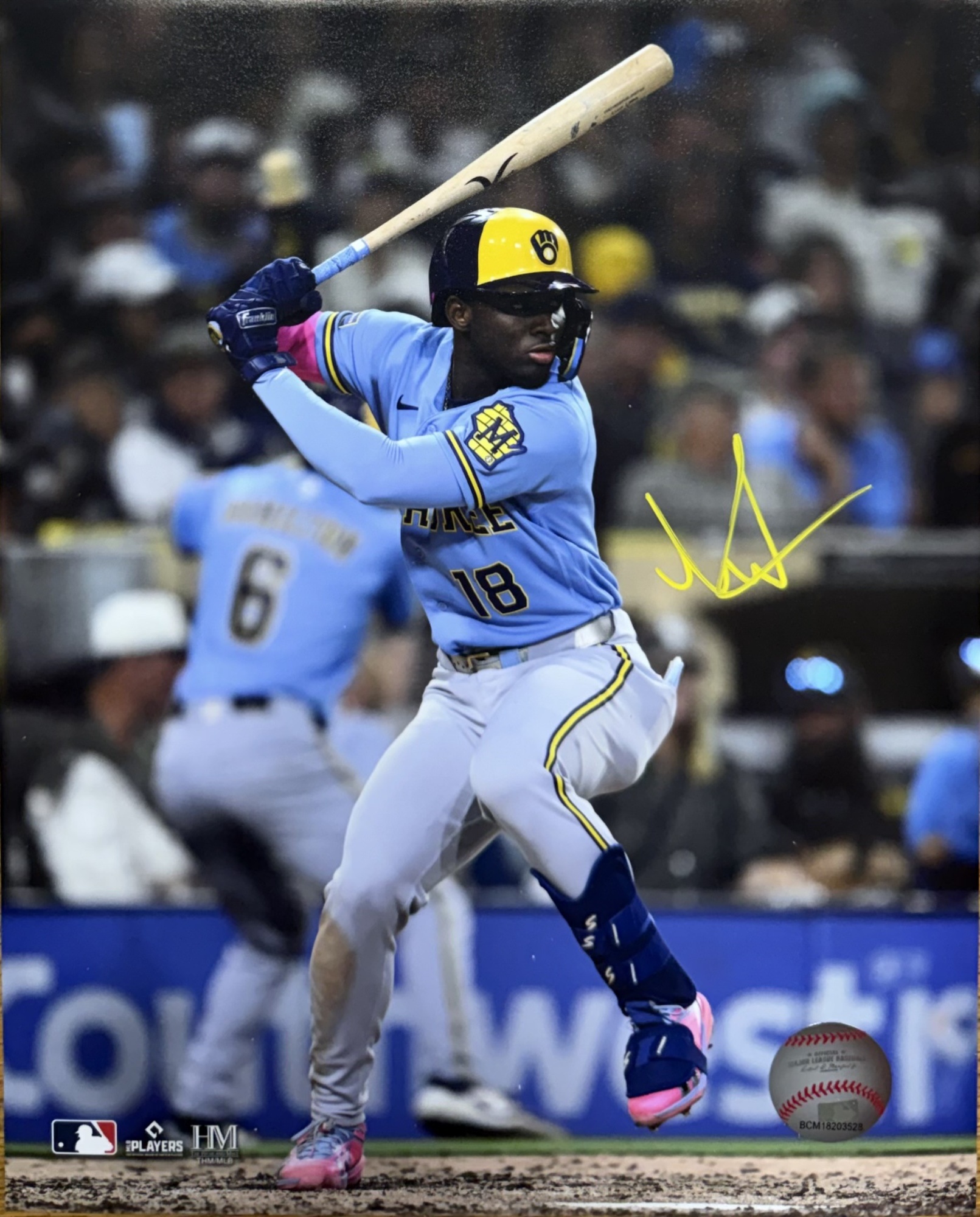 LUIS LARA SIGNED 8X10 BREWERS PHOTO #2