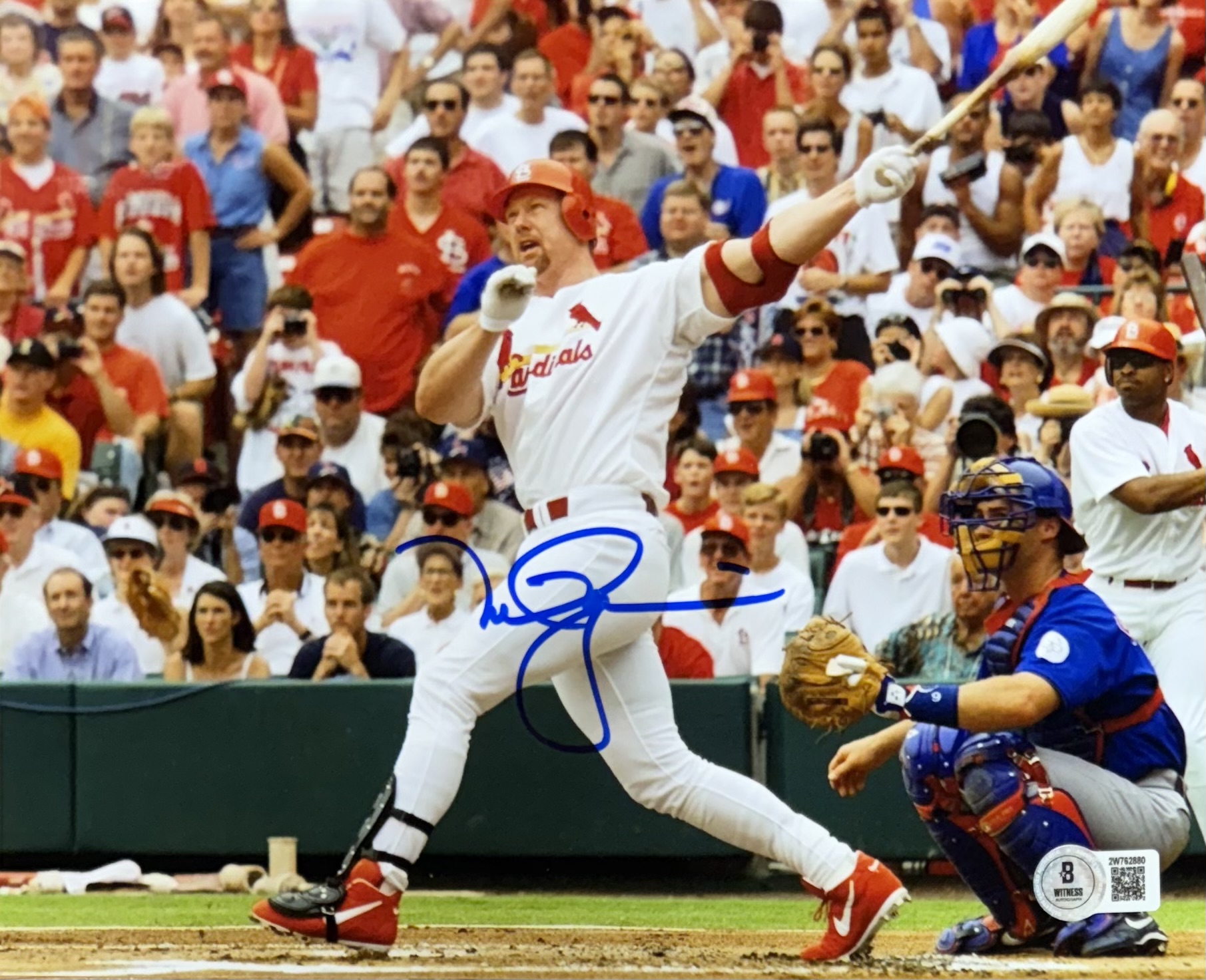 MARK McGWIRE - ST. LOUIS CARDINALS - SIGNED 8X10 PHOTO #4 - BAS