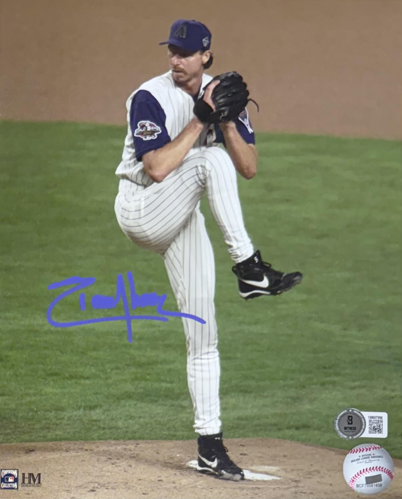 RANDY JOHNSON - ARIZONA DIAMONDBACKS - SIGNED 8X10 PHOTO #1 - BAS