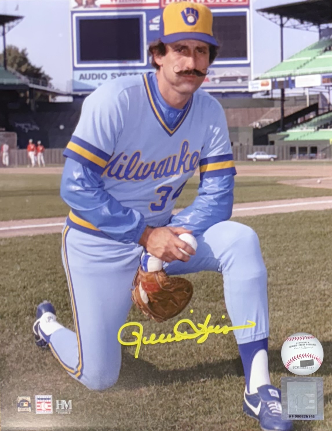 ROLLIE FINGERS SIGNED 8X10 BREWERS PHOTO #7