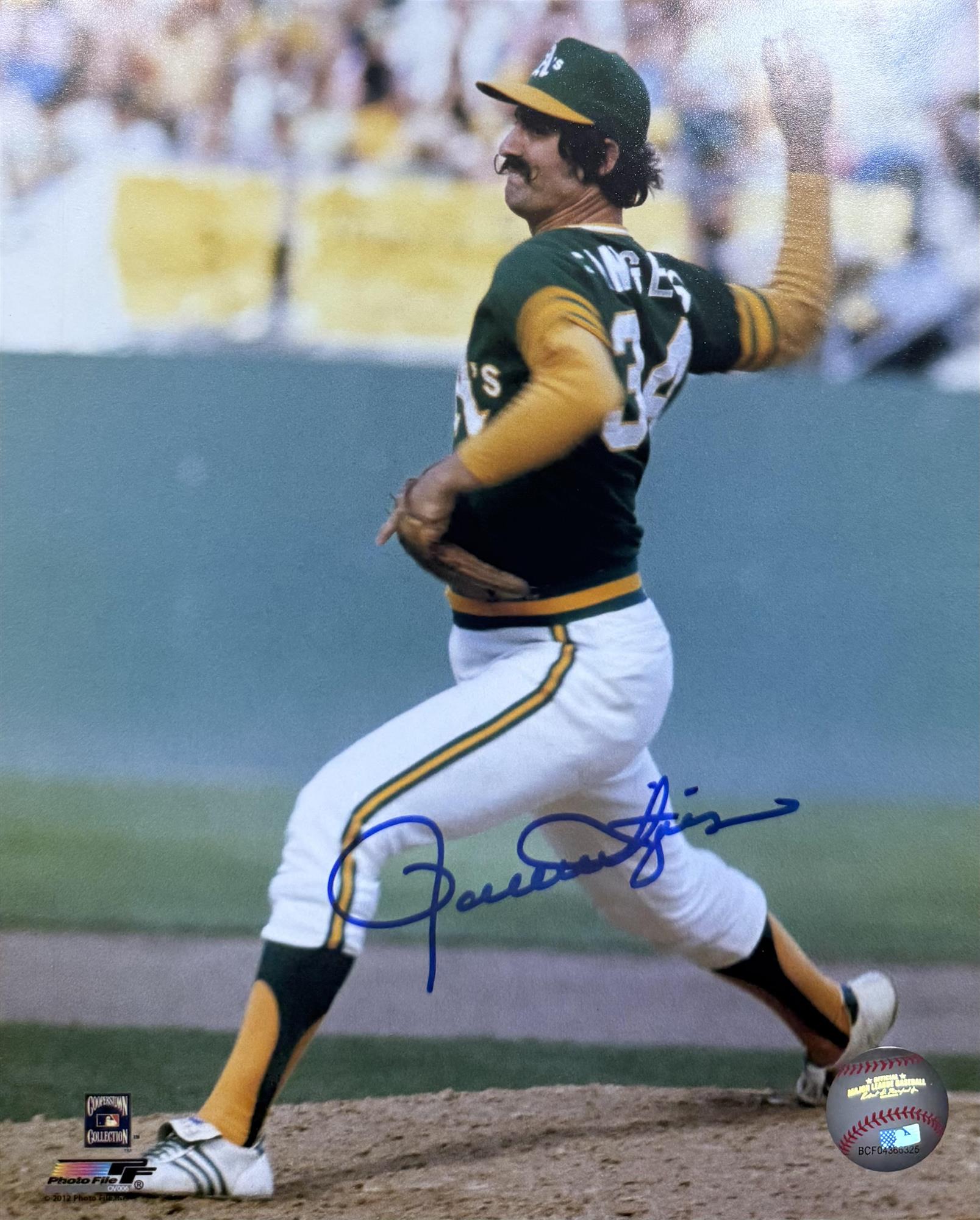 ROLLIE FINGERS SIGNED 8X10 ATHLETICS PHOTO #4