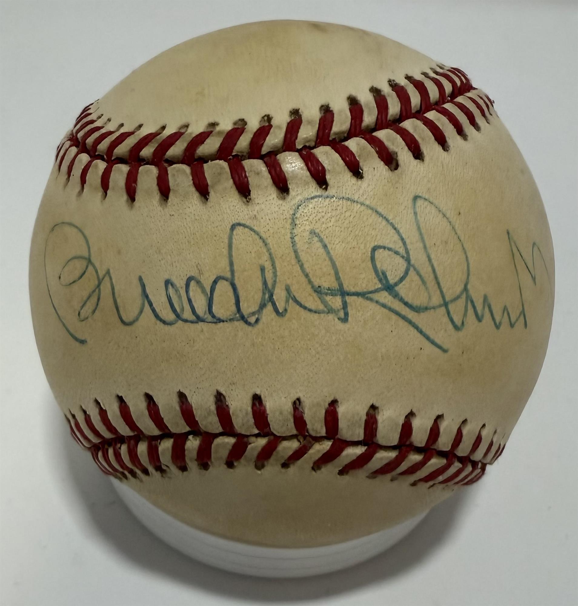 BROOKS ROBINSON SIGNED OFFICIAL AMERICAN LEAGUE BASEBALL - BALTIMORE ORIOLES - JSA