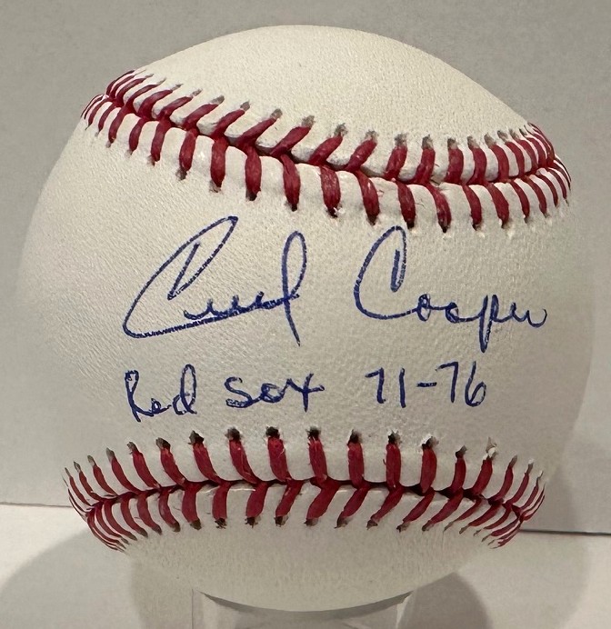 CECIL COOPER SIGNED MLB BASEBALL W/ RED SOX 71-76 - BAS