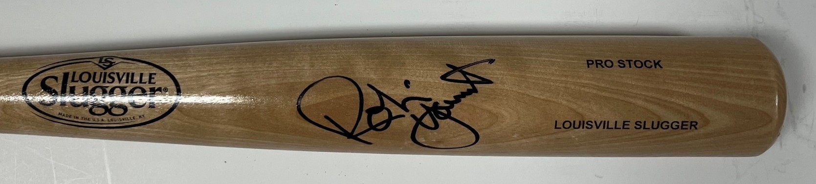 ROBIN YOUNT SIGNED LOUISVILLE SLUGGER BLONDE BAT - BREWERS - Beckett