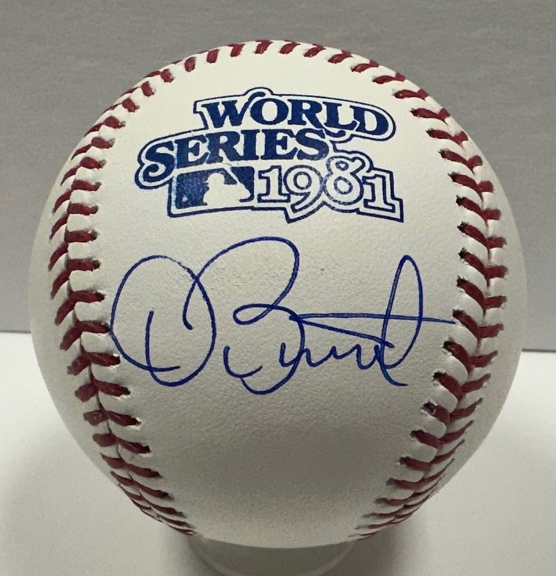 DAVE STEWART SIGNED OFFICIAL MLB 1981 WORLD SERIES LOGO BASEBALL - ATHLETICS - BAS DAVE STEWART SIGNED OFFICIAL MLB 1981 WORLD SERIES LOGO BASEBALL - ATHLETICS - BAS
