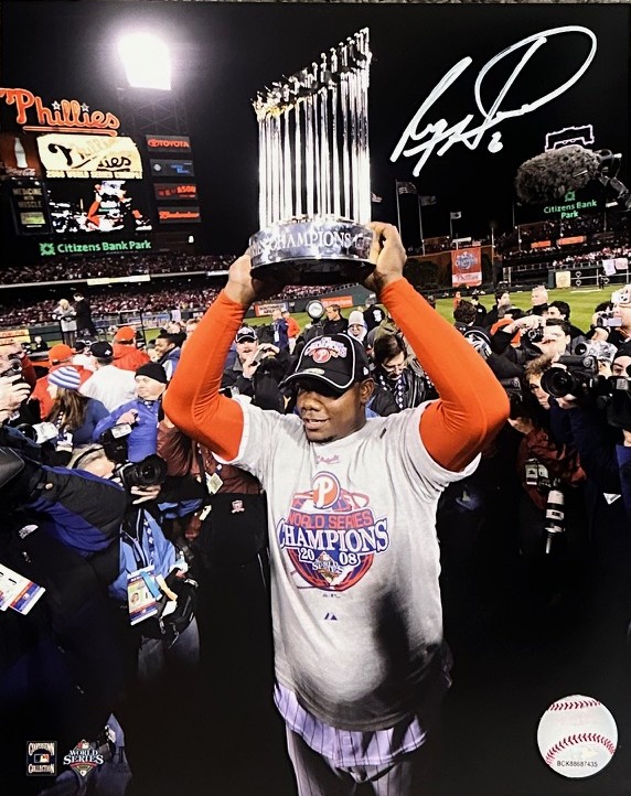 RYAN HOWARD SIGNED 8X10 PHILLIES PHOTO #2