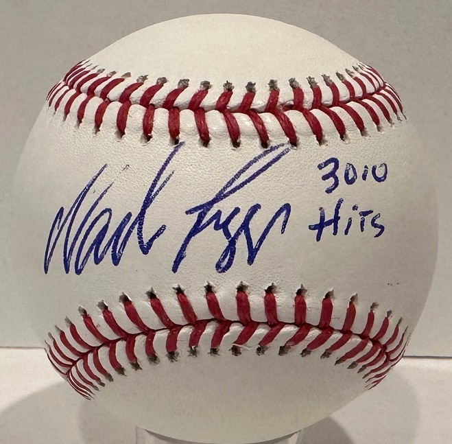 WADE BOGGS SIGNED OFFICIAL MLB BASEBALL W/ 3010 HITS - BAS