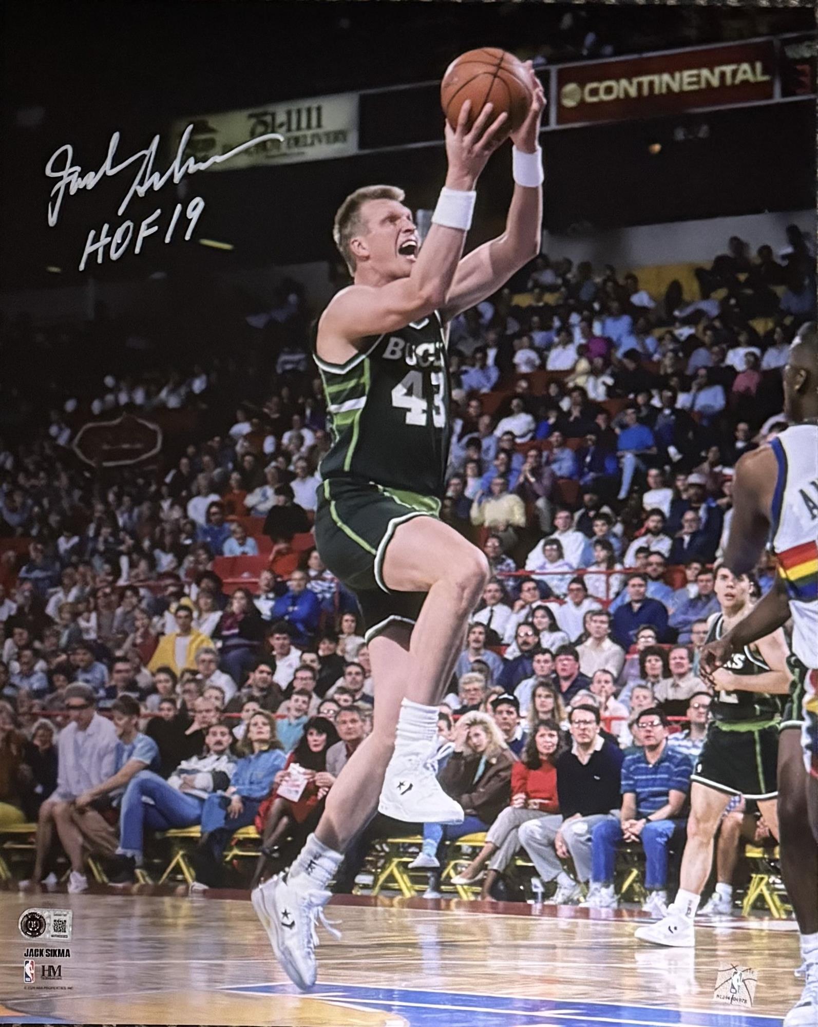 JACK SIKMA SIGNED BUCKS 16X20 PHOTO #2 w/ HOF - BAS