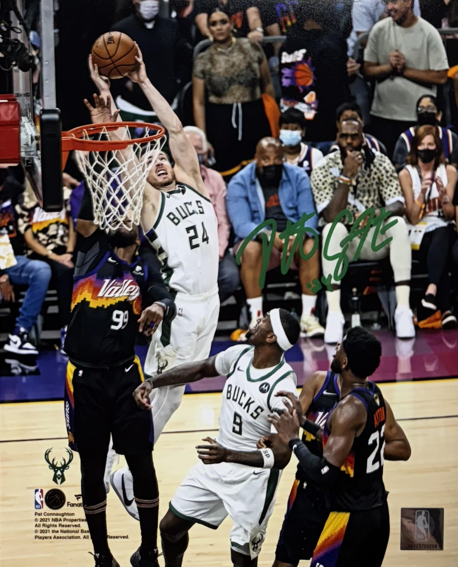PAT CONNAUGHTON SIGNED 8X10 MILWAUKEE BUCKS PHOTO #5