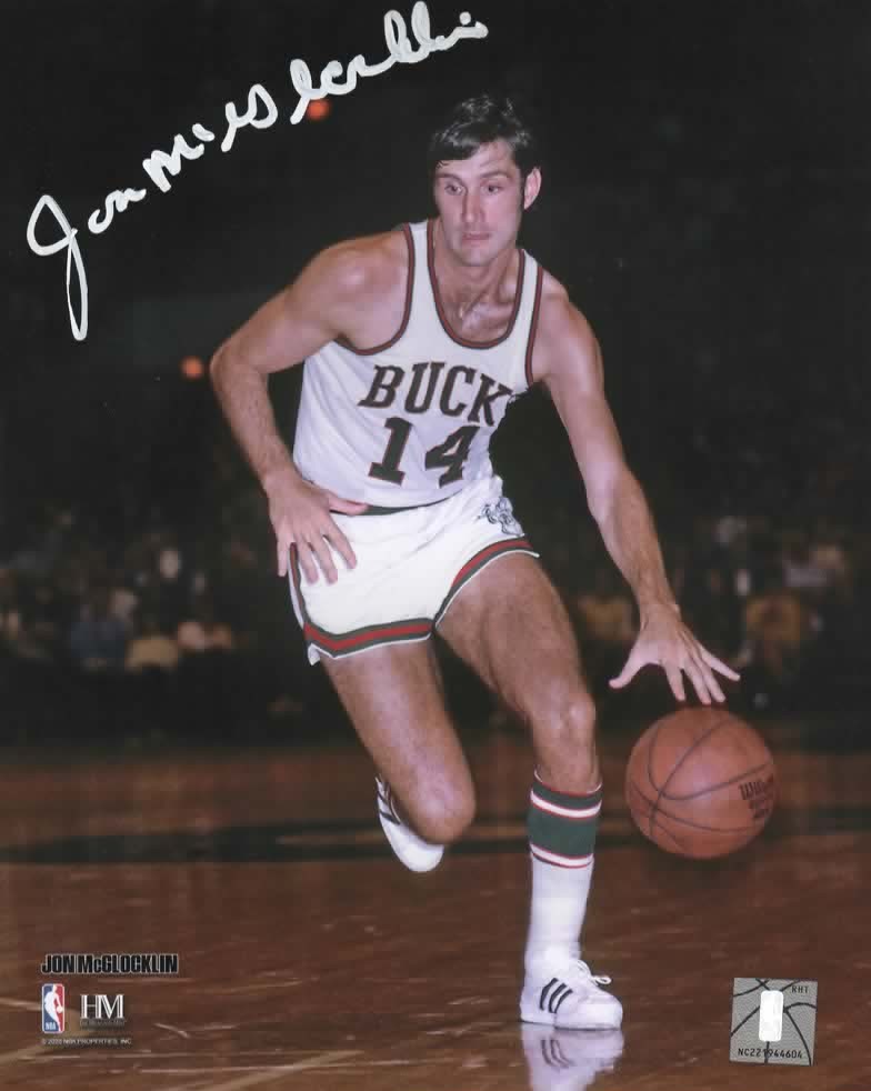 JON McGLOCKLIN SIGNED 8X10 BUCKS PHOTO #7
