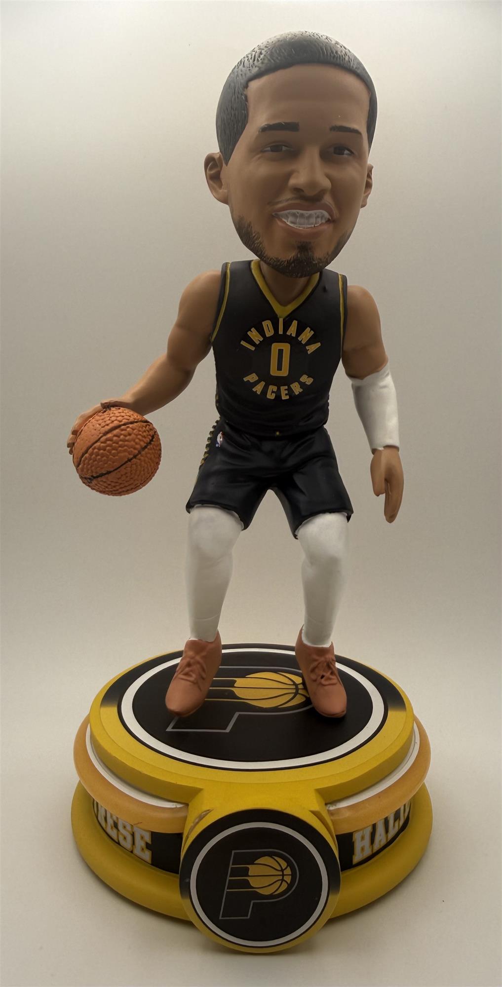 TYRESE HALIBURTON NEON BOBBLEHEAD - INDIANA PACERS NBA