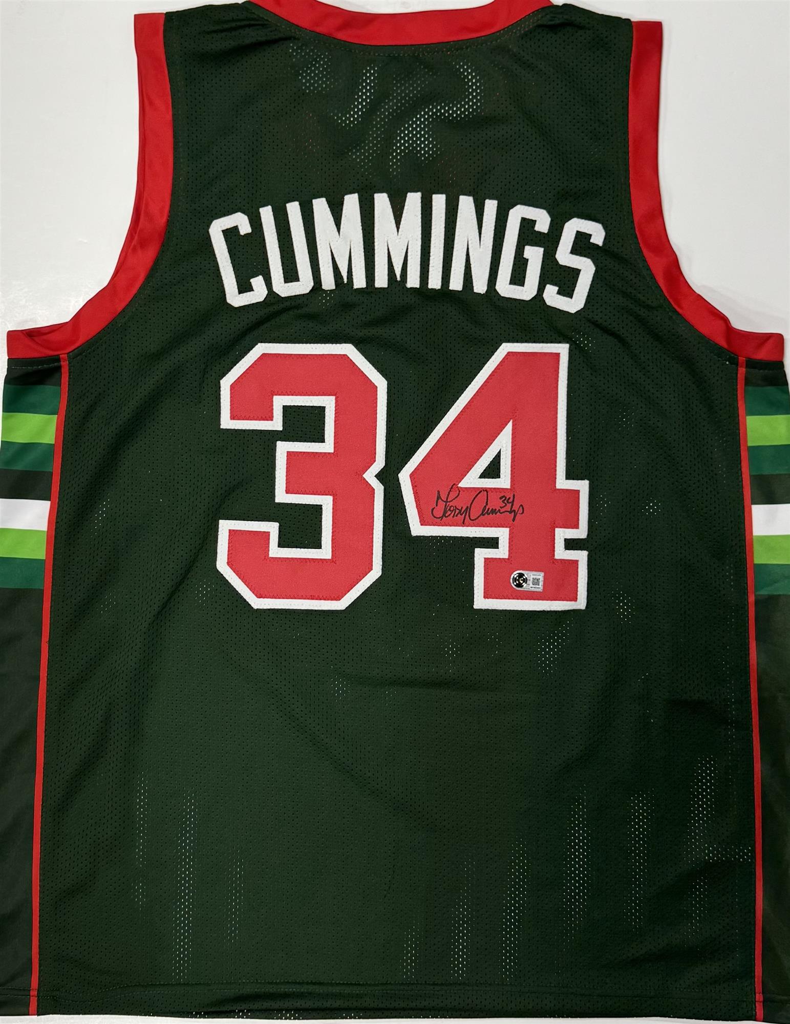 TERRY CUMMINGS SIGNED CUSTOM REPLICA GREEN / RED BUCKS JERSEY - BAS