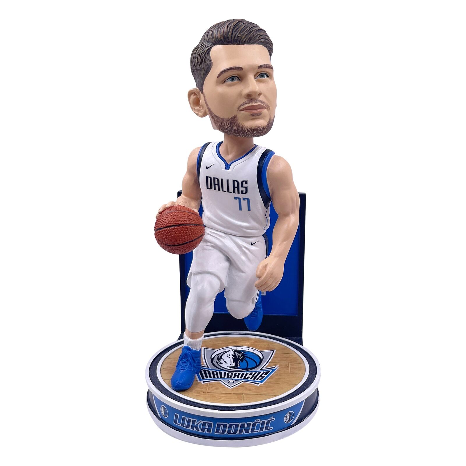 LUKA DONCIC 2023 HERO SERIES FOCO DALLAS MAVERICKS BOBBLEHEAD