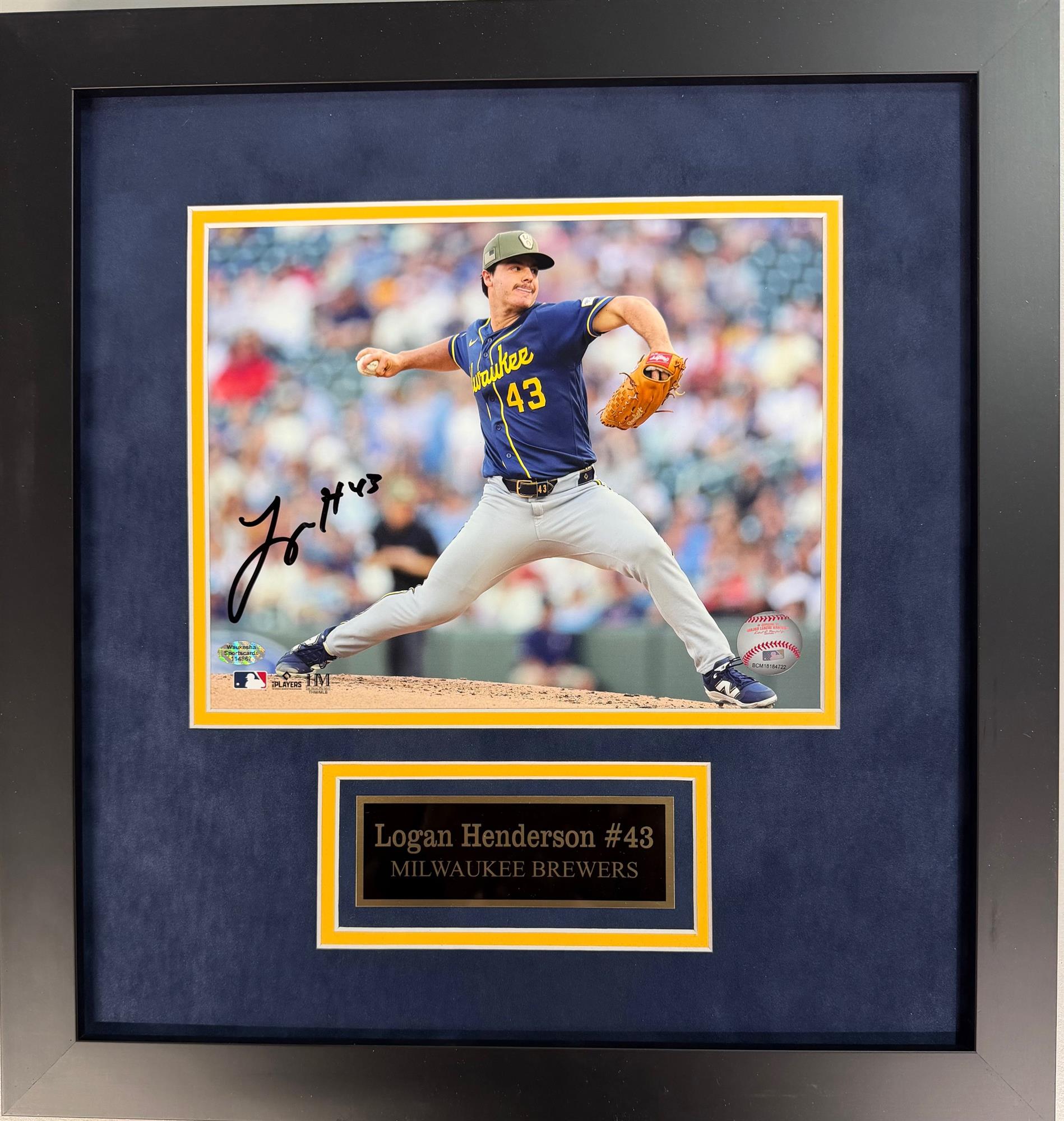 LOGAN HENDERSON SIGNED FRAMED BREWERS 8X10 PHOTO #3