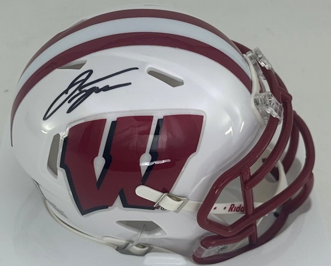 JONATHAN TAYLOR SIGNED WI BADGERS SPEED MINI HELMET - BAS