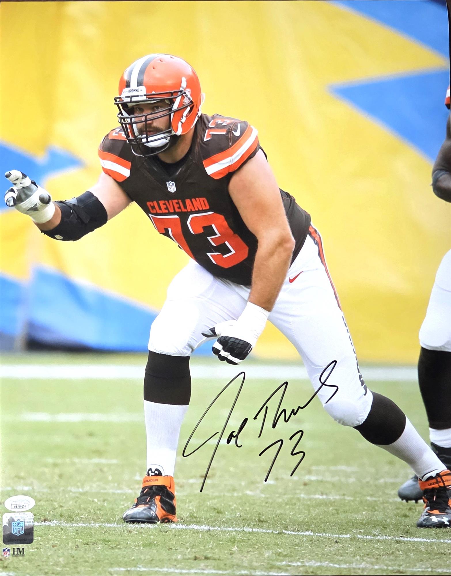 JOE THOMAS SIGNED 16X20 BROWNS PHOTO #7 - JSA