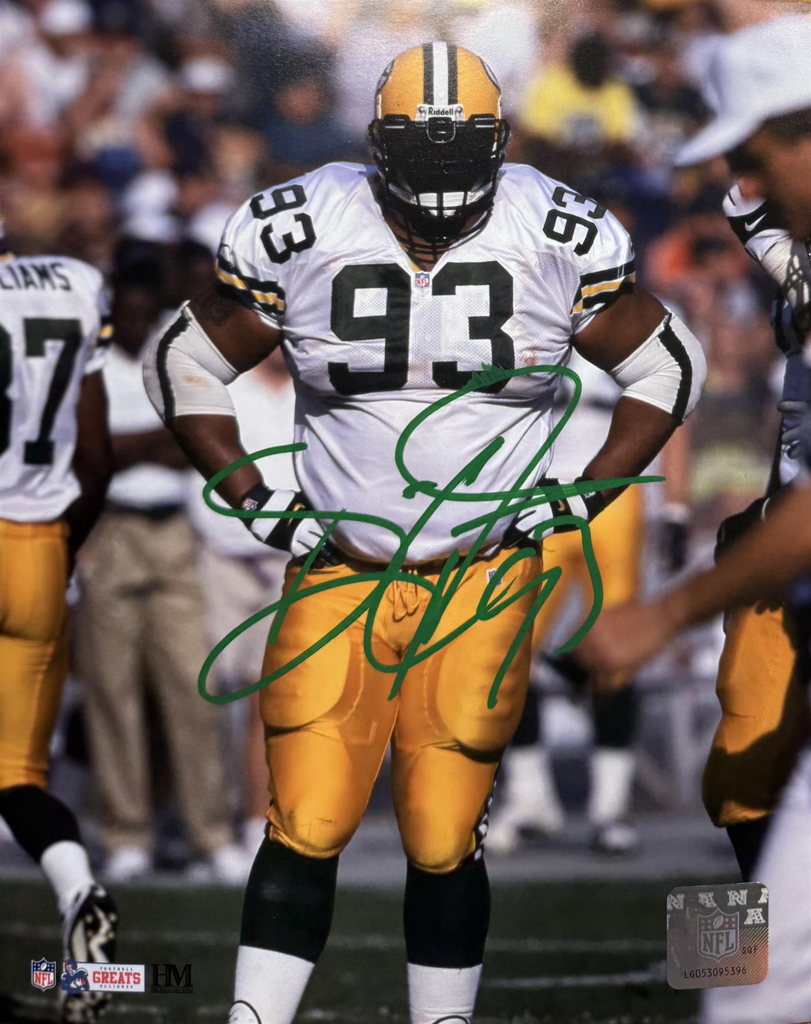 GILBERT BROWN SIGNED 8X10 PACKERS PHOTO #1