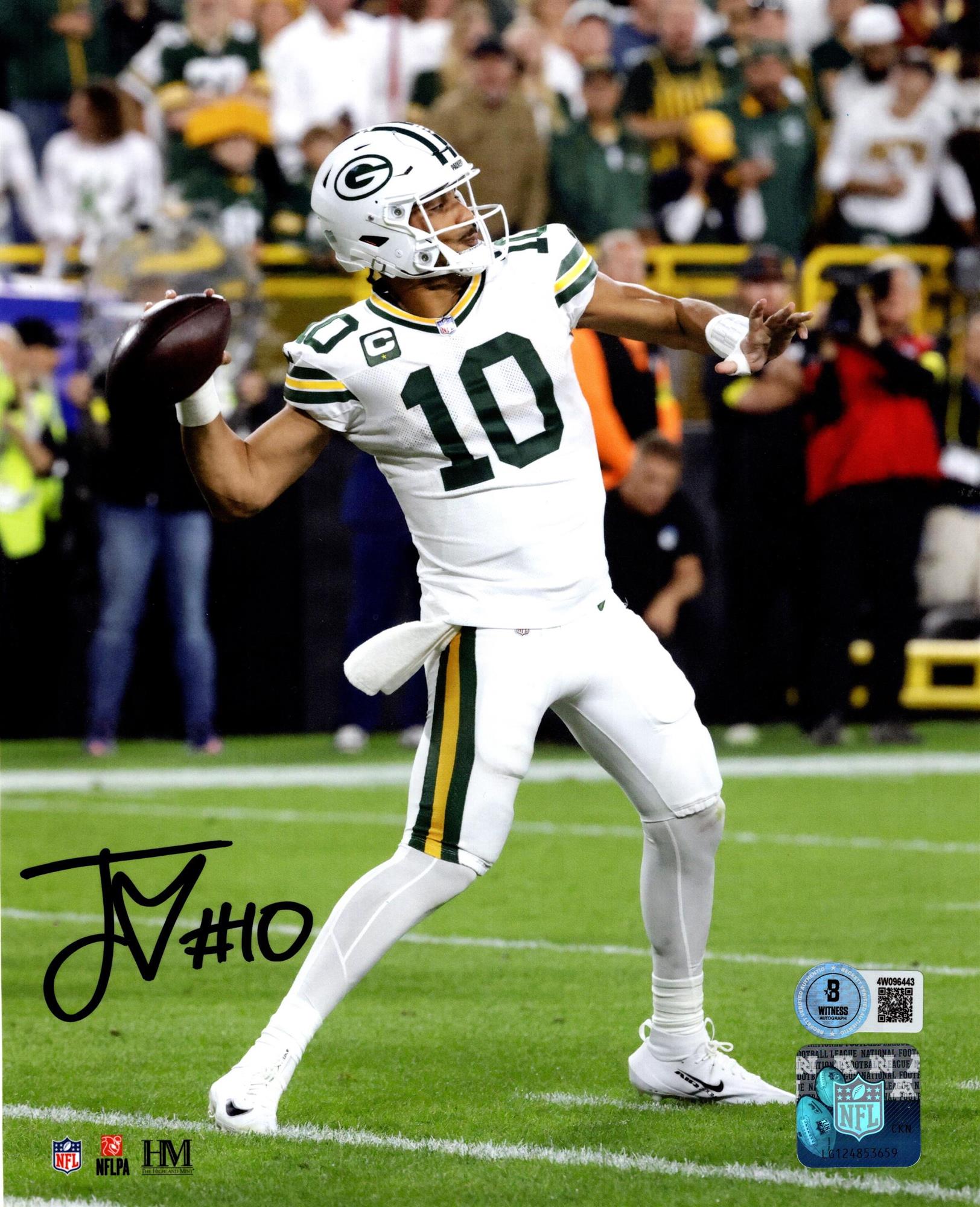 JORDAN LOVE SIGNED PACKERS 8X10 PHOTO #13 - BAS
