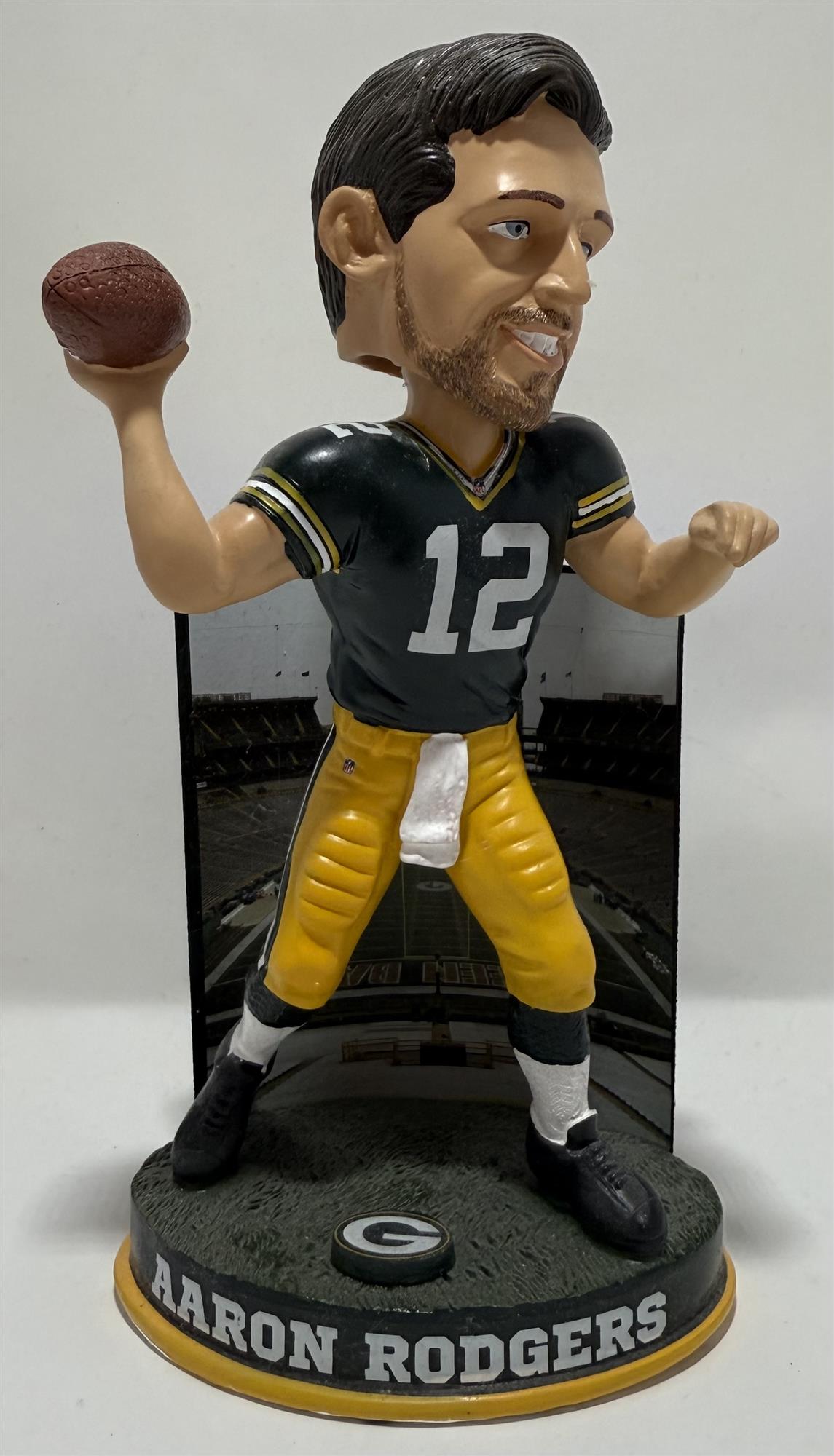 AARON RODGERS 2016 LEGENDS OF "THE FIELD" FOREVER FOCO GREEN BAY PACKERS BOBBLEHEAD
