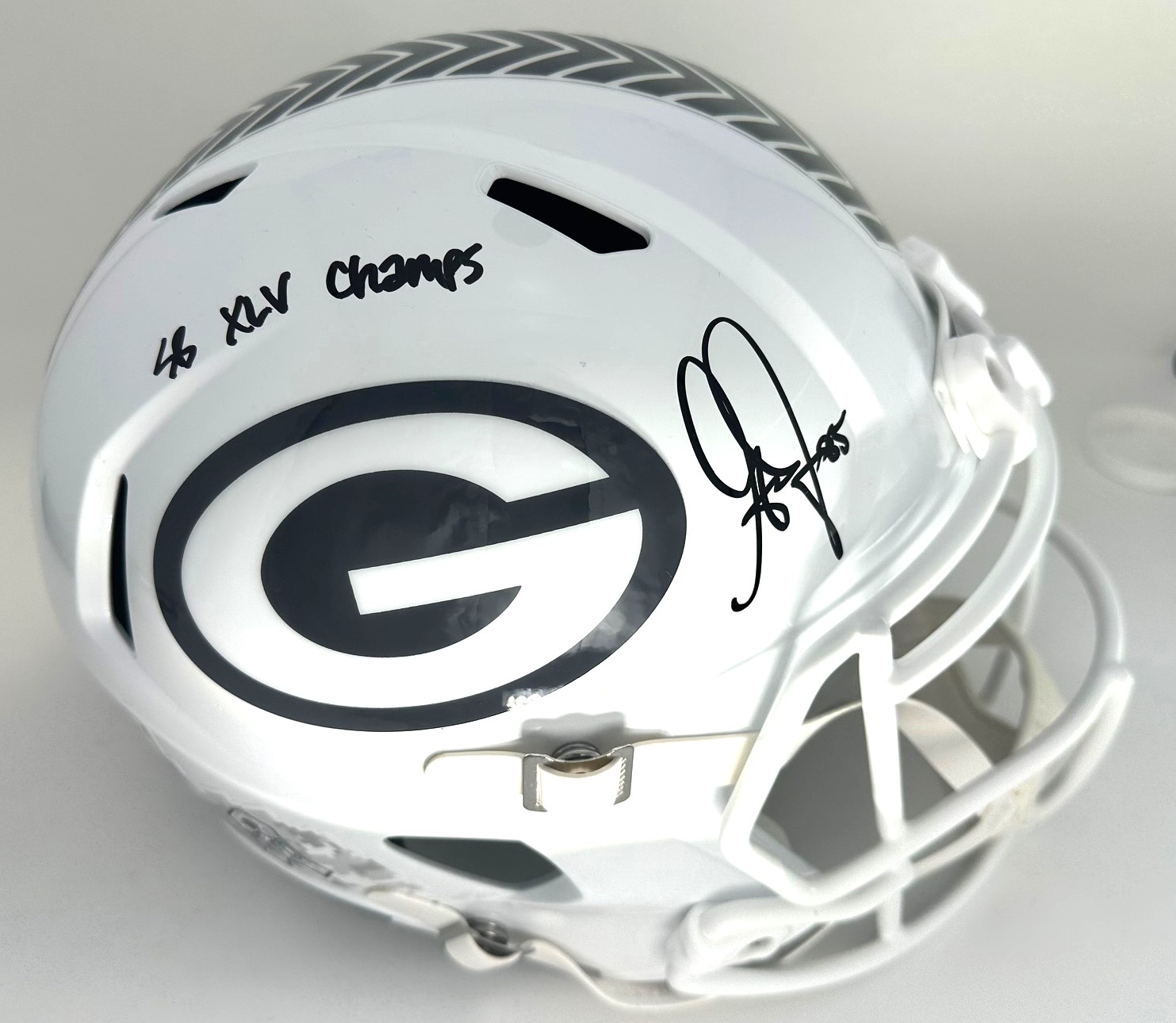 GREG JENNINGS SIGNED FULL SIZE PACKERS '24 SALUTE REPLICA SPEED HELMET W/ SCRIPT - BAS