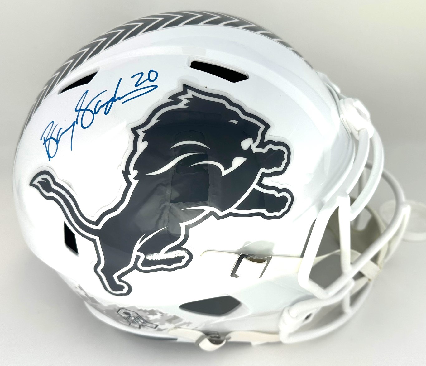BARRY SANDERS SIGNED FULL SIZE LIONS 2024 SALUTE REPLICA SPEED HELMET - JSA