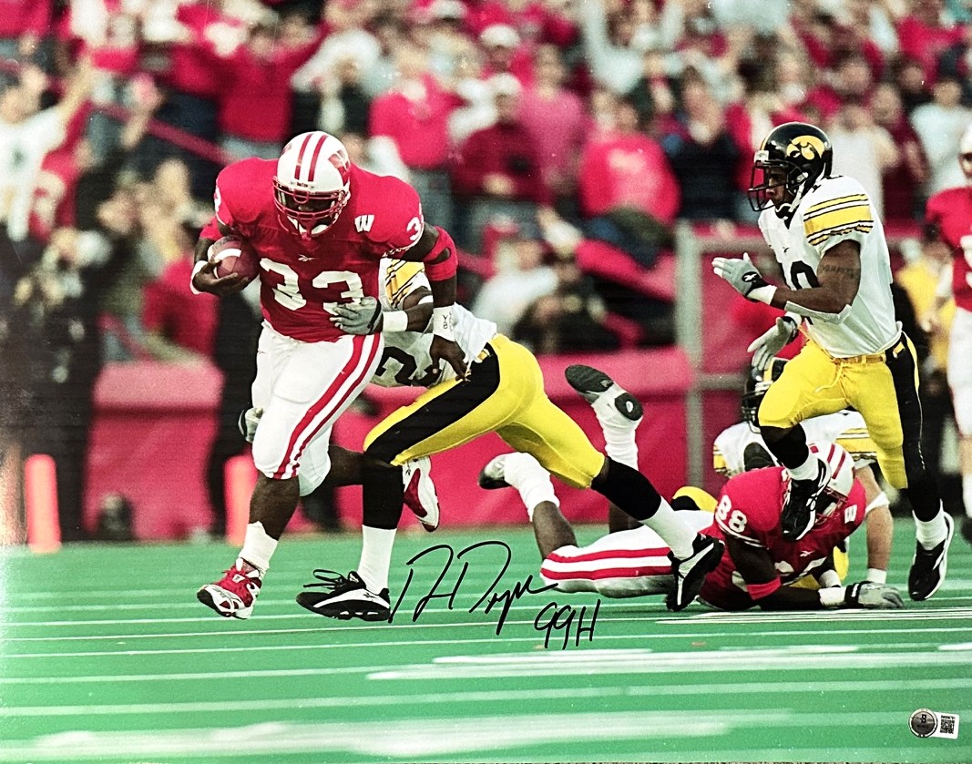 RON DAYNE SIGNED 16X20 WI BADGERS PHOTO #2 - BAS