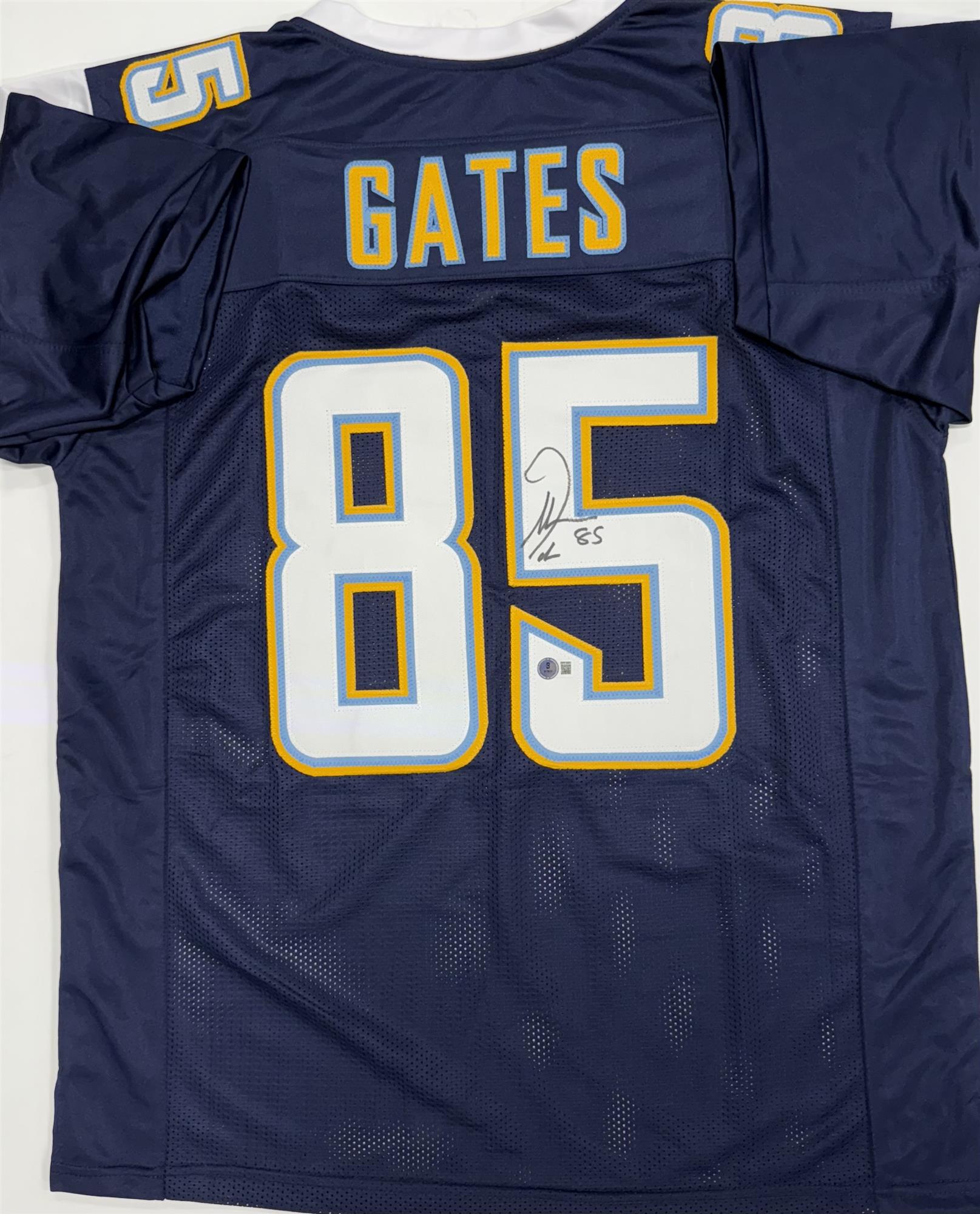 ANTONIO GATES - LOS ANGELES CHARGERS - SIGNED CUSTOM REPLICA CHARGERS JERSEY - BAS ANTONIO GATES - LOS ANGELES CHARGERS - SIGNED CUSTOM REPLICA CHARGERS JERSEY - BAS
