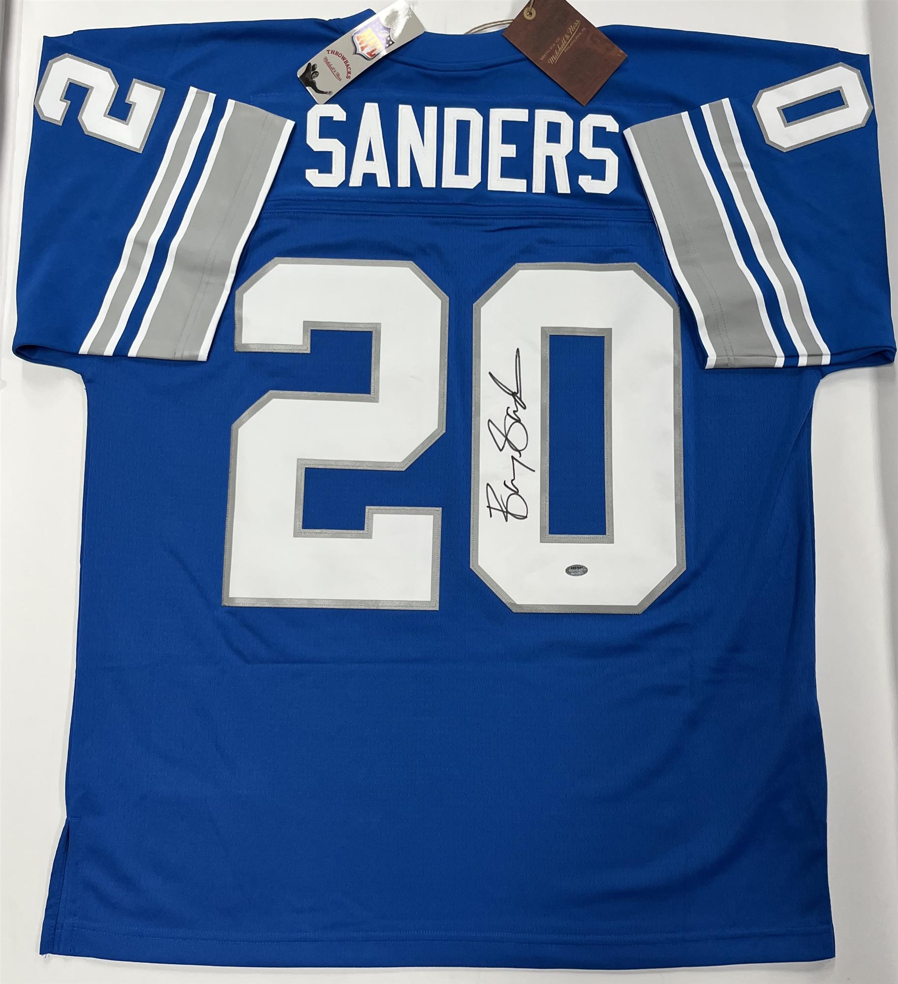 BARRY SANDERS SIGNED MITCHELL & NESS LEGACY 1996 THROWBACK LIONS JERSEY BARRY SANDERS SIGNED MITCHELL & NESS LEGACY 1996 THROWBACK LIONS JERSEY