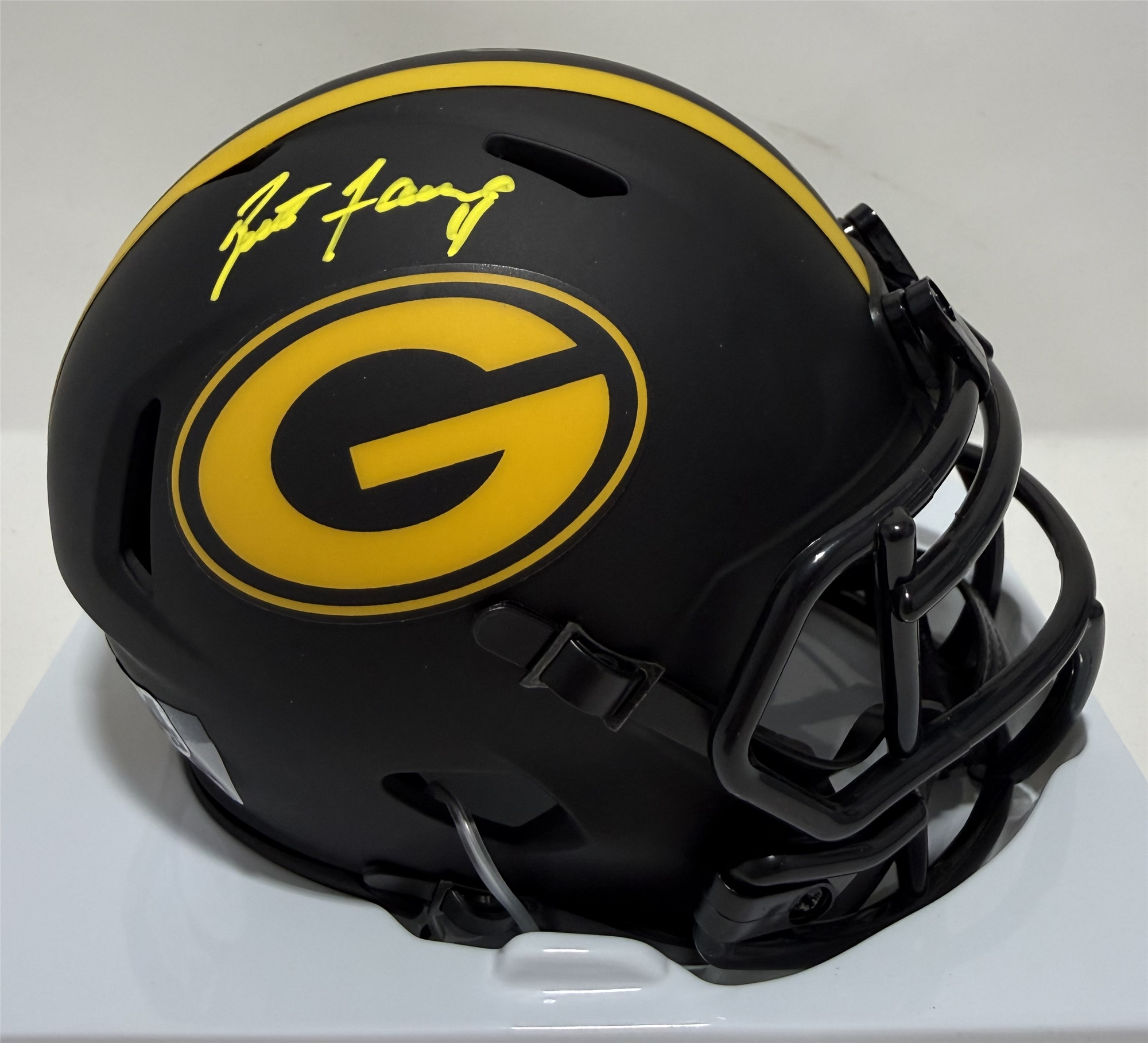 BRETT FAVRE SIGNED PACKERS ECLIPSE MINI HELMET