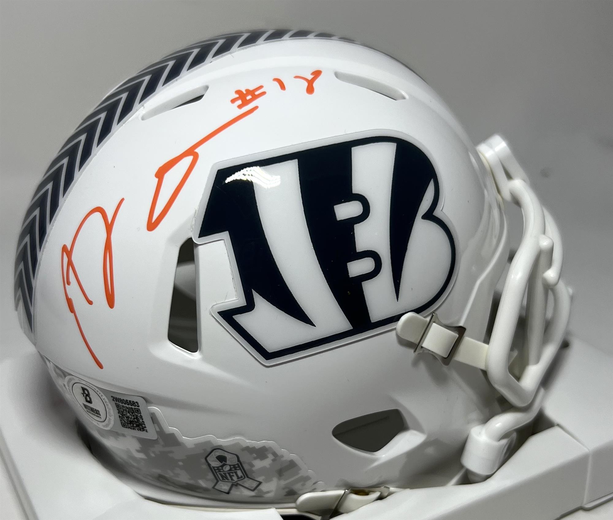 AJ GREEN SIGNED BENGALS 2024 SALUTE SPEED MINI HELMET - BAS