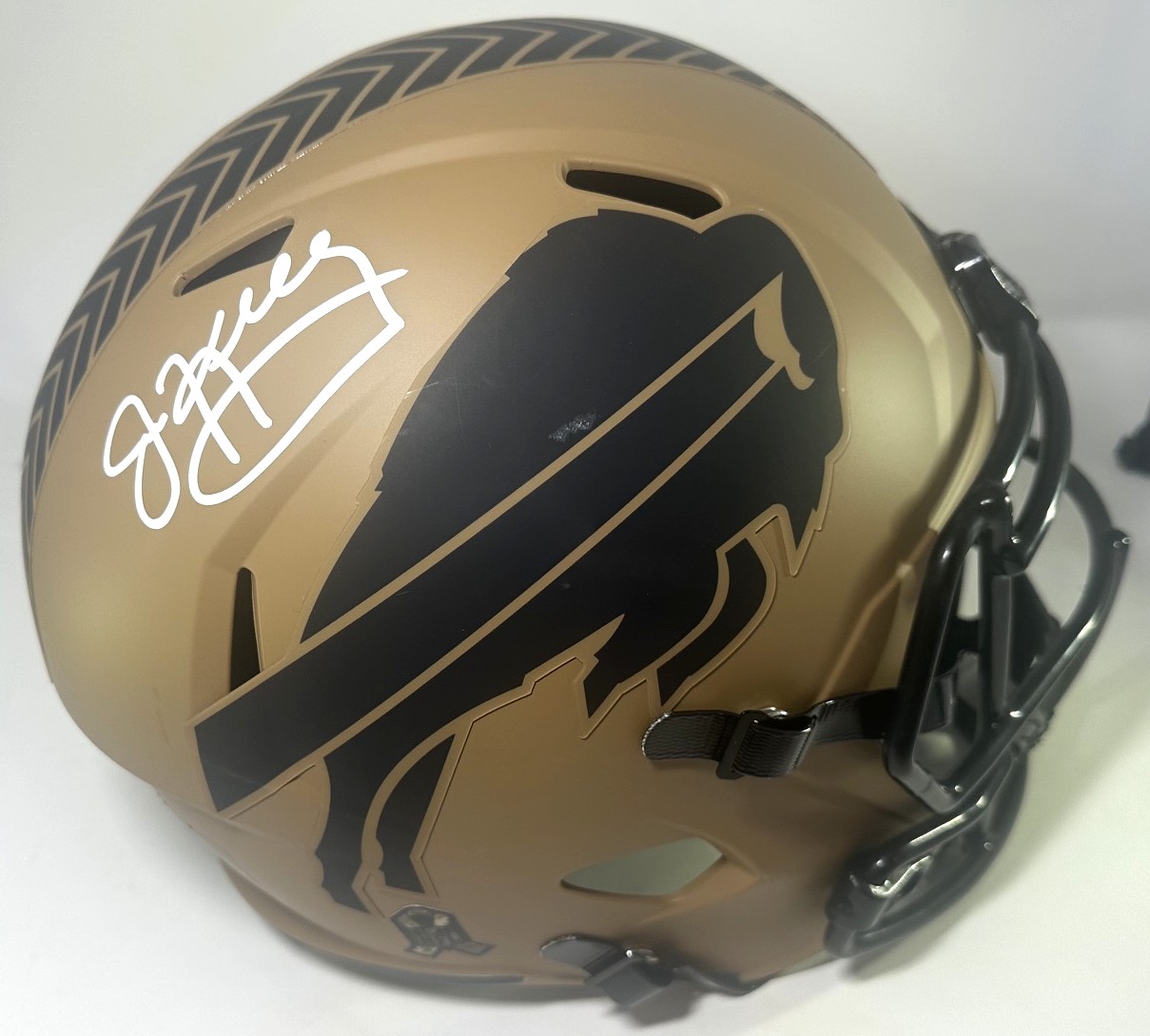 JIM KELLY SIGNED FULL SIZE BILLS REPLICA 2023 SALUTE HELMET - BAS