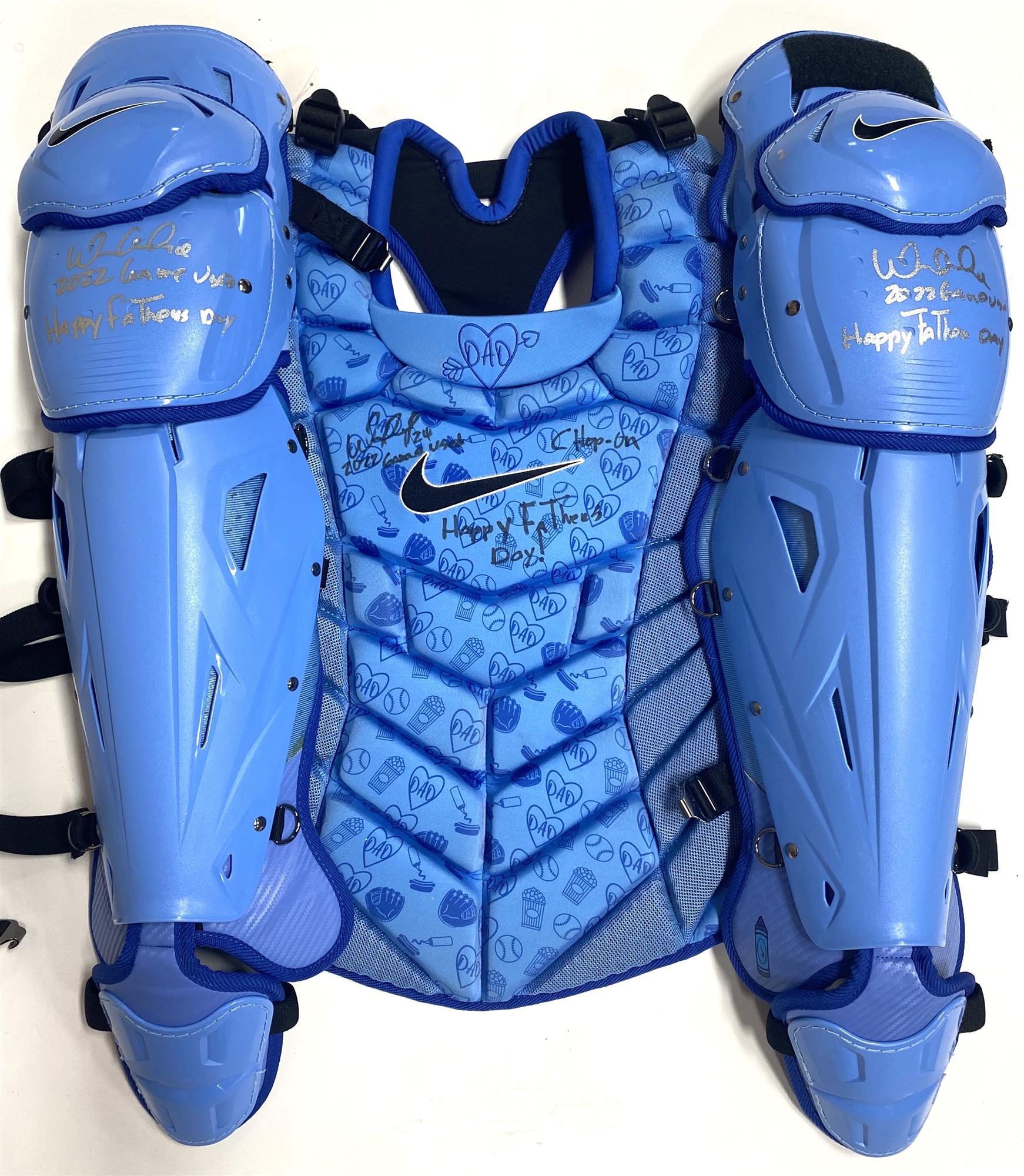 WILLIAM CONTRERAS SIGNED BRAVES 2022 FATHERS DAY GAME USED CATCHERS GEAR #10 - JSA WILLIAM CONTRERAS SIGNED BRAVES 2022 FATHERS DAY GAME USED CATCHERS GEAR #10 - JSA
