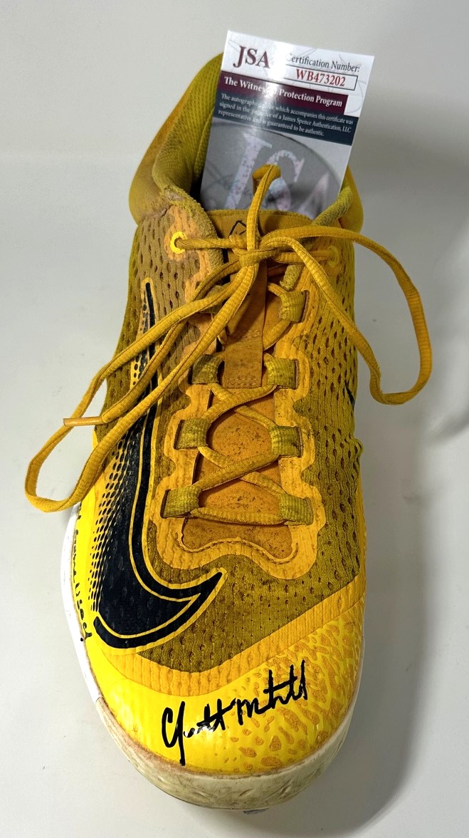 GARRETT MITCHELL SIGNED BREWERS NIKE REACT GAME USED RIGHT CLEAT #1 - JSA GARRETT MITCHELL SIGNED BREWERS NIKE REACT GAME USED RIGHT CLEAT #1 - JSA