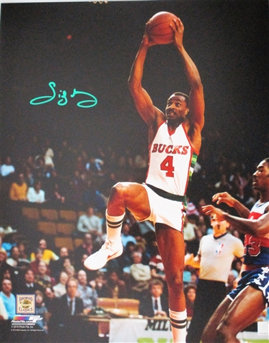 SIDNEY MONCRIEF SIGNED 16X20 BUCKS PHOTO #7