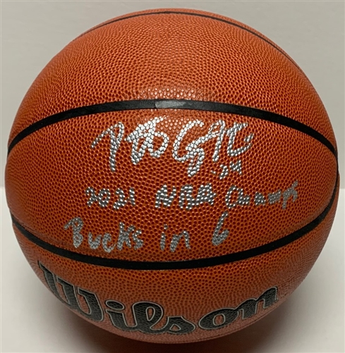 PAT CONNAUGHTON SIGNED FULL SIZE WILSON REPLICA I/O BASKETBALL W/ SCRIPTS - JSA PAT CONNAUGHTON SIGNED FULL SIZE WILSON REPLICA I/O BASKETBALL W/ SCRIPTS - JSA