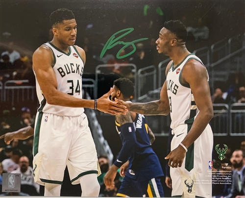 THANASIS ANTETOKOUNMPO SIGNED 8X10 BUCKS PHOTO #7