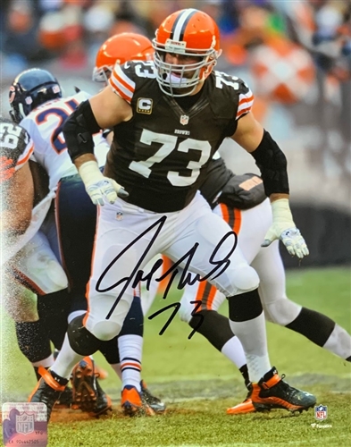 JOE THOMAS SIGNED CLE BROWNS 8X10 PHOTO #4